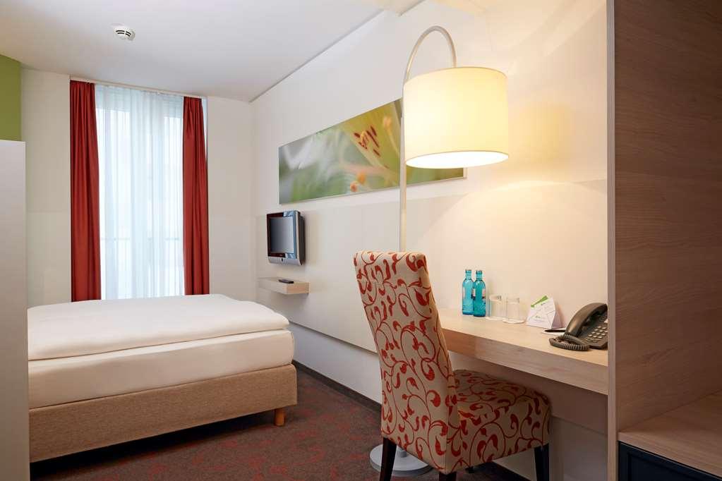 H+ 4* München